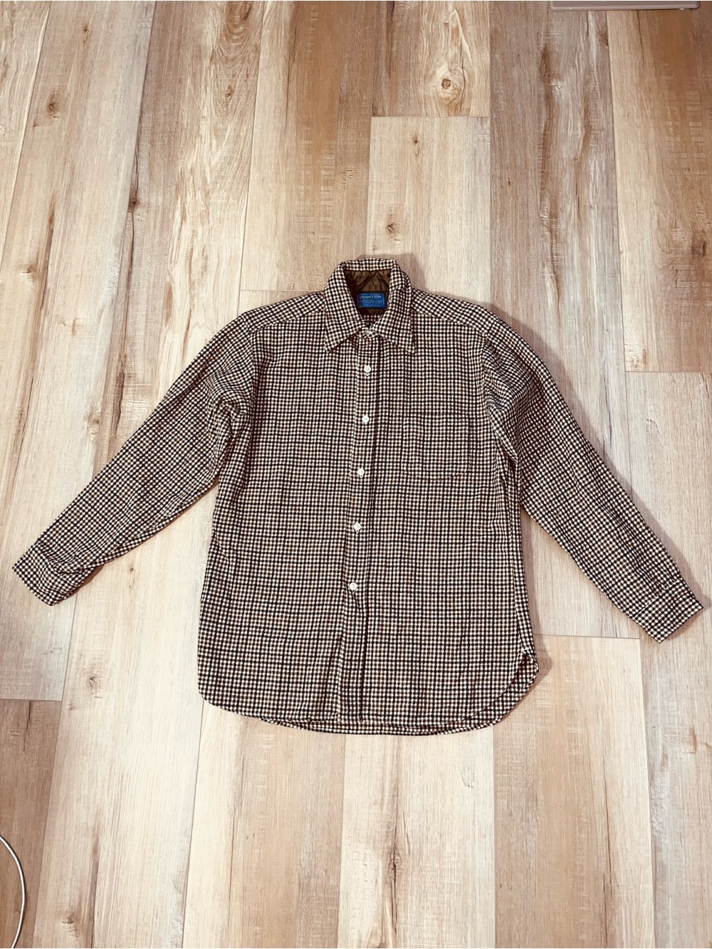 Pendleton Men’s Vintage 100% Virgin Wool Button Down Shirt Made in USA Size L